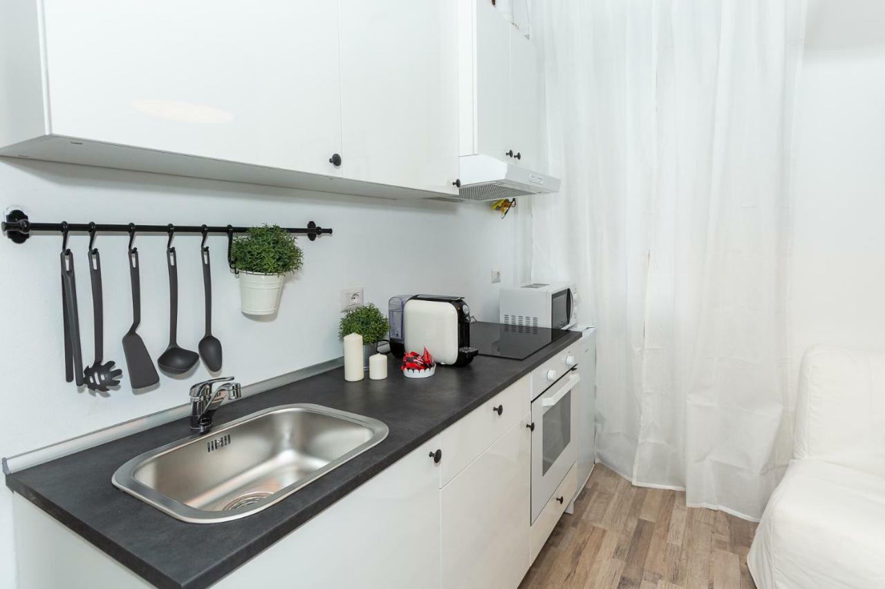 Apartment Mamiani 6 ミラノ エクステリア 写真